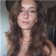 Insegnante madrelingua italiana offre lezioni di italiano.
Lezioni anche di spagnolo e inglese